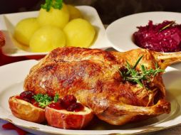 Llegó la temporada de recalentar. El pavo relleno, los romeritos, el bacalao, la pierna horneada... Todo adquiere un sabor aún más delicioso al día siguiente de probarlo por primera vez. Pixabay