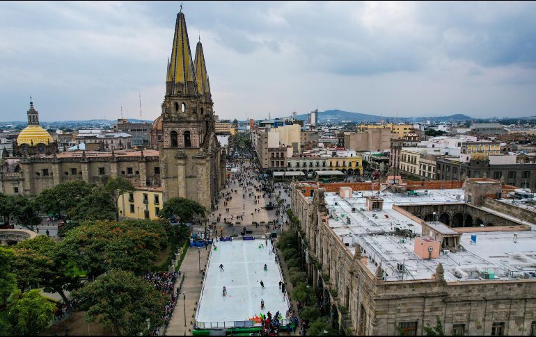 La temperatura máxima oscilará entre los 19 y 20 grados entre las 14:00 y las 16 horas, con mínima de 13 grados Celsius alrededor de las 22:00 horas. EL INFORMADOR / A. Navarro