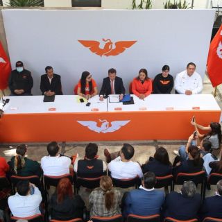 Firman más de 180 mil para que Pablo Lemus sea candidato por la gubernatura de Jalisco