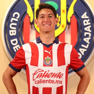 ¿Quién es José Castillo, nuevo jugador de las Chivas?