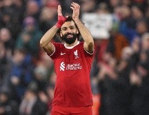 Mohamed Salah marcó dos goles y asistió en los otros tantos de los Reds. EFE