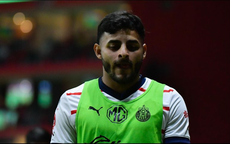 A 6 meses de que venza su contrato, el Guadalajara le busca acomodo a Alexis Vega. IMAGO7 / Arturo Hernández