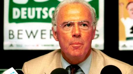 Dentro de los primeros mensajes dirigidos al legado de Franz Beckenbauer, destacó el realizado por la Selección de Alemania. AP/Archivo