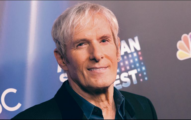 El baladista suspendió su gira para ser operado de un tumor. AFP