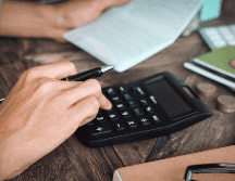 También experimentará un aumento el Impuesto Especial sobre Producción y Servicios (IEPS). ESPECIAL/CANVA