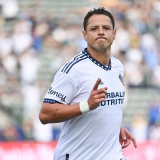 Representante de “Chicharito” ya llegó a Guadalajara