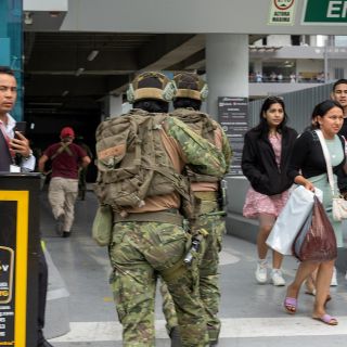 México condena la violencia en Ecuador y ofrece solidaridad