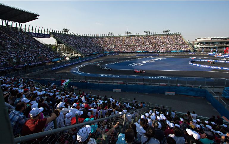 El trazado para la Fórmula E tiene una distancia de 2 mil 663 kilómetros, y tiene 2 largas rectas y 16 curvas. IMAGO7