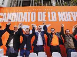 Jorge Álvarez Máynez, con miembros de su partido. X / @MovCiudadanoMX