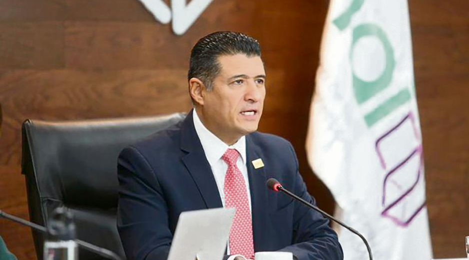 Adrián Alcalá llama a no poner en duda la transparencia en México. ESPECIAL