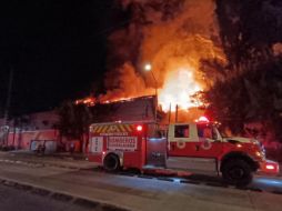 No se reportaron personas lesionadas ni afectadas por el incendio. ESPECIAL