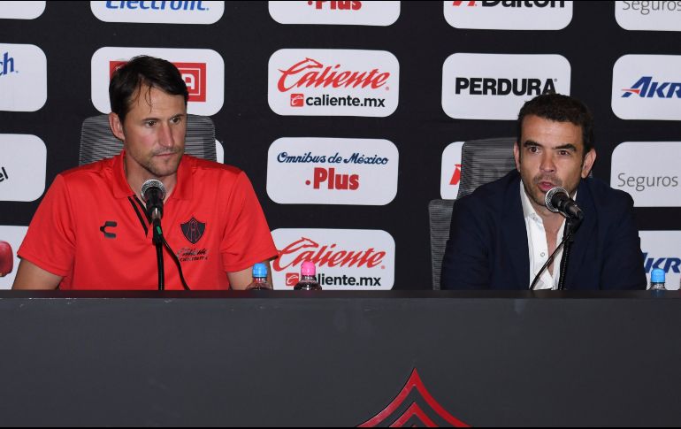 Este viernes, los rojinegros del Atlas presentaron a sus dos refuerzos. IMAGO7