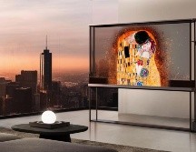 Una de las innovaciones tecnológicas más impresionantes estrenada en el CES 2024 es este televisor transparente de la marca LG. ESPECIAL / LG