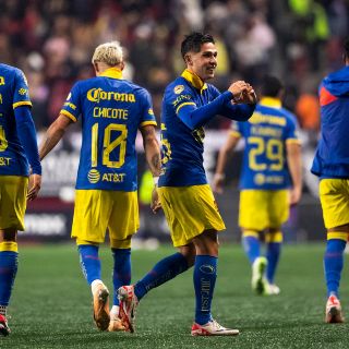 América sigue con paso de campeón