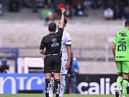 Mario Terrazas hizo uso, por primera ocasión, recurrió al VAR. IMAG07