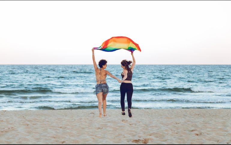 ¡Prepárate para sumergirte en un mundo de diversidad, inclusión y cultura! De acuerdo con la encuesta realizada por la Fundación International LGBTIQ+ Travel Association (IGLTA) y Airbnb. ISTOCK GETTY IMAGES