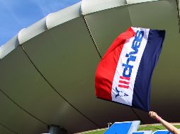 Los aficionados de Chivas esperan ansiosos al 