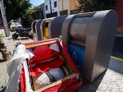 En algunos Puntos Limpios que hay en el centro de la ciudad se registra basura tirada afuera de los contenedores. EL INFORMADOR/H.FIGUEROA