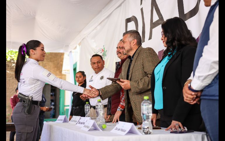 Las autoridades entregaron diplomas, estímulos y medallas a aquellos elementos de la Comisaría de Seguridad Pública destacados por su perseverancia, eficiencia, mérito y valor. EL INFORMADOR / H. Figueroa