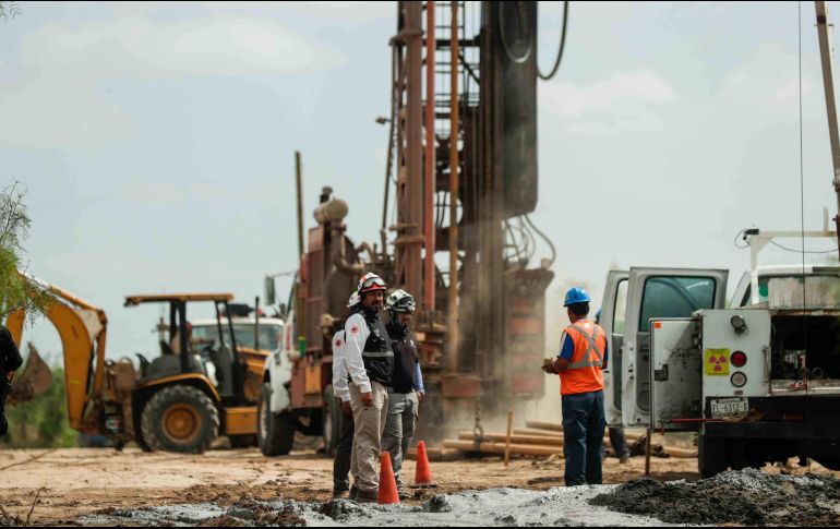 La CFE, encargada de las excavaciones, recordó que los primeros dos restos fueron descubiertos el 11 de noviembre de 2023, seguidos por el tercero el 29 de diciembre del mismo año y el cuarto el 16 de enero de 2024. SUN/ ARCHIVO