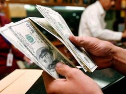 En la sesión overnight, el tipo de cambio presentó volatilidad con sesgo alcista. SUN / ARCHIVO