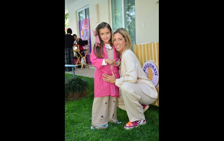 Juliana Barajas y Gaby Castillo. GENTE BIEN JALISCO/ Marifer Rached