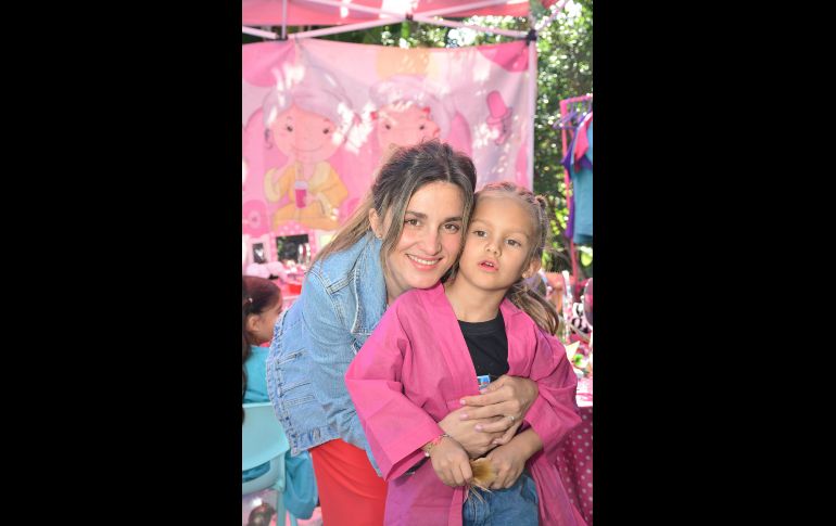 Valeria Saenz y María Navarro. GENTE BIEN JALISCO/ Marifer Rached