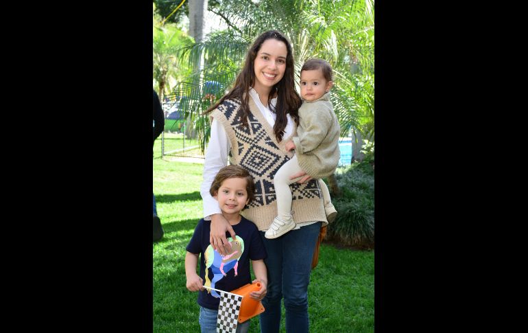 Samantha Valenzuela, Natalia Lua y Pablo Lua. GENTE BIEN JALISCO/ Marifer Rached