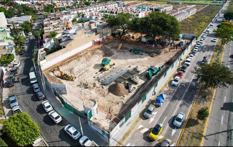 El director del OPD Servicios de Salud Zapopan, Ricardo Ochoa Plascencia, destaca que esta unidad está pensada como una Cruz Verde, pero con capacidades acentuadas. EL INFORMADOR / A. NAVARRO