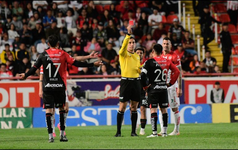 Aldo Rocha y Brayan Trejo fueron expulsados en su compromiso ante Necaxa. IMAGO7.
