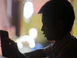 Hablar con las y los niños sobre tecnología, no desde un vocabulario abstracto o desconectado de la realidad sino explicar el funcionamiento de las tecnologías. EFE / ARCHIVO