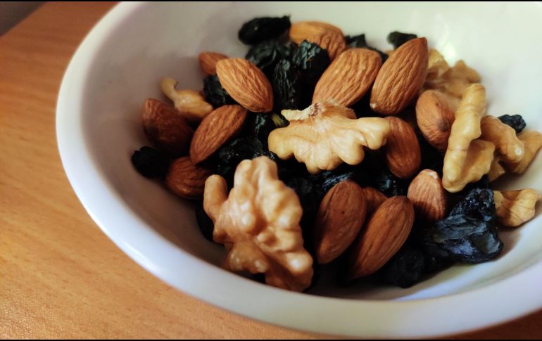 Algunos alimentos aportan beneficios para la salud cardiovascular. ESPECIAL / Foto de Pratik Bachhav en Unsplash