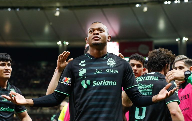 Santos empató contra Chivas 1-1 en el juego de la primera fecha. IMAGO7