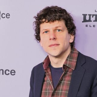 “A Real Pain” actualiza el trauma del Holocausto