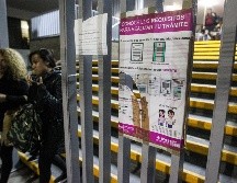 Los entrevistados que acudieron por la noche a realizar su trámite, señalaron que no estaban enterados que este lunes vencía el plazo, por lo que aprovecharon la extensión de horario de atención. EL INFORMADOR / H. Figueroa