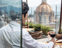 Si quieres invitar a salir a tu pareja y no se te ocurre algún lugar, la mejor opción siempre será un restaurante. INSTAGRAM/piso_siete_restaurante_bar