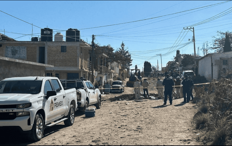 Al lugar acudieron elementos del Ejército Mexicano, Guardia Nacional, Pemex, así como Protección Civil, estatal y municipal. X/@Florentino_PM
