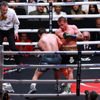 Padre de David Benavidez arremete contra Canelo Álvarez por rechazar de nuevo a su hijo