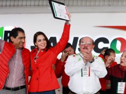 Ahora solo falta que el PAN y el PRD oficialicen a Laura Haro como la candidata única de la coalición. ESPECIAL