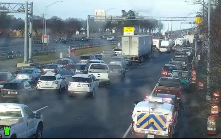 Dos personas fueron trasladadas a hospitales con heridas graves, indicaron las autoridades.  AP/ Autoridad de Transporte de Maryland.