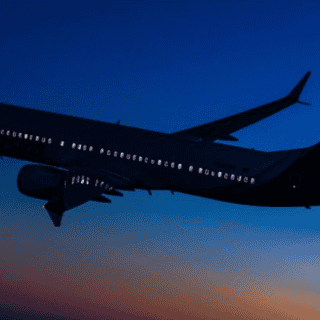 Alaska Airlines reanuda operaciones de vuelo con aviones Boeing 737 Max 9