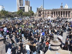 De acuerdo con los informes, la refinería es responsable del 90 % de las emisiones de dióxido de azufre que hay en la ciudad. SUN