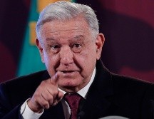 El Presidente López Obrador, afirmó este lunes que la violencia en el país se debe al enfrentamiento entre bandas delictivas. EFE / I. Esquivel