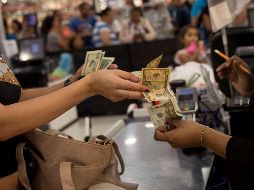 Las nuevas tarifas entrarán en vigor el 1 de abril de 2024. EFE/R. Peña