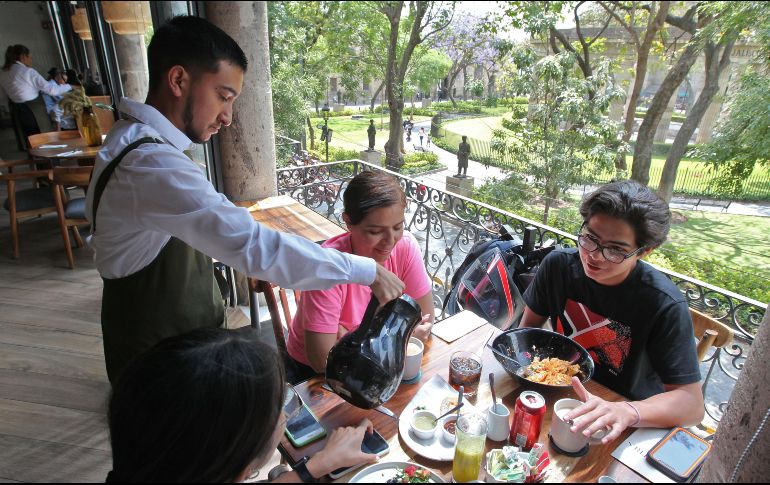 Si el trabajador no acude a laborar en dichas fechas, tampoco se le puede descontar su paga. EL INFORMADOR/ J. Camacho