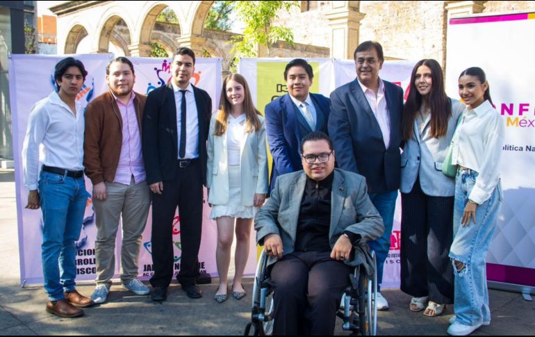 Entre los objetivos de la manifestación está mostrar su solidaridad con organismos autónomos cuestionados por el presidente de México. CORTESÍA