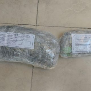Militares aseguran moto y 488 dosis de droga abandonadas en Ocotlán