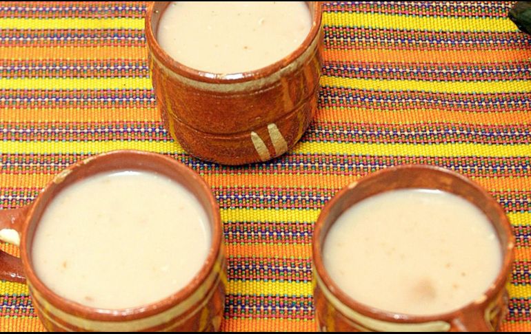 La sustitución de la leche entera por leche descremada o vegetal es una variante más ligera. EL INFORMADOR/Archivo