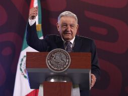 AMLO presentó el paquete de reformas constitucionales en materia indígena, salarial, educación, salud, electoral, al Poder Judicial, entre otras. SUN / C. MEJÍA