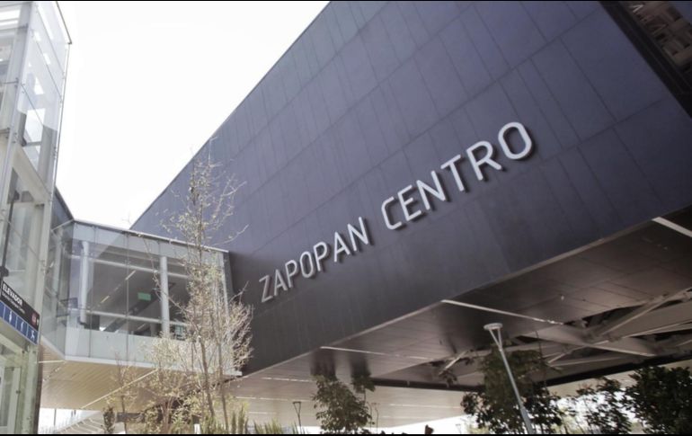 El nuevo centro comercial se encuentra justo enfrente de la estación 